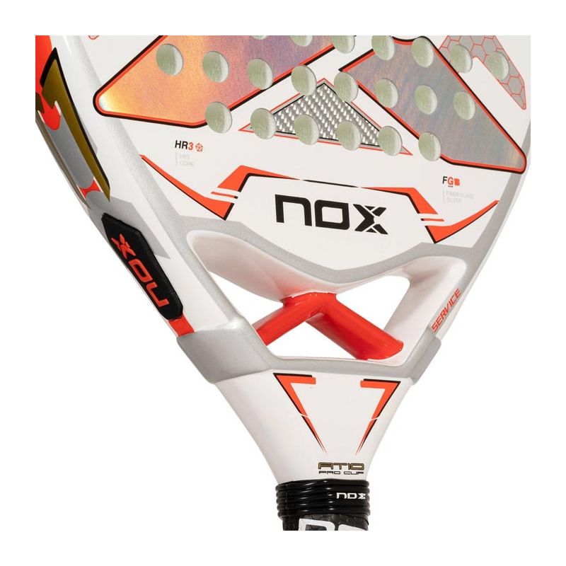 Analizamos la nueva Pala de Padel NOX ML 10 Cup FOUR - Blog de